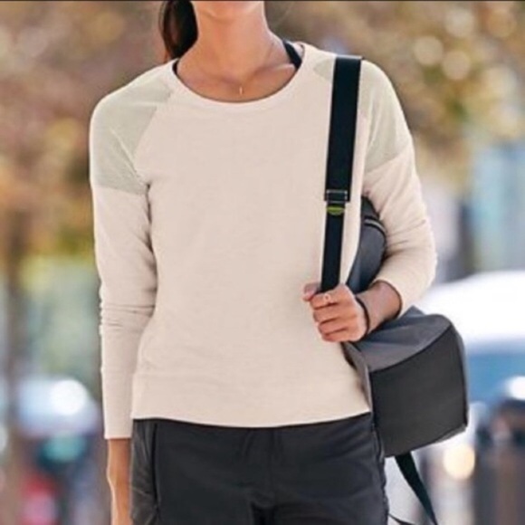 Athleta Citytime Mesh Shoulder Crewneck Sweatshirt Top White Women’s Size Large - Picture 1 of 14